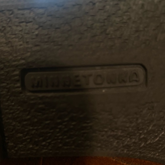 Minnetonka 3 layer fringe boot - Picture 3 of 3